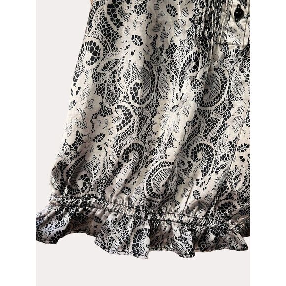 Romy Smocked Pintuck Paisley Floral Print Satin Blouse Button Black Tan XS - Picture 4 of 5